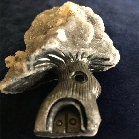 Sphalerite Crystal Treehouse Carving w/ Druzy Geodes 120g Natural Mineral 3.75” - Picture 6 of 8